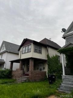 542 10th St, Niagara Falls, NY 14301