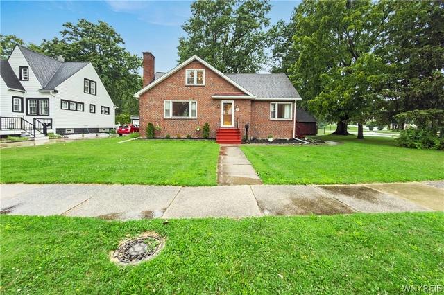 11 S Shore Blvd, Lackawanna, NY 14218