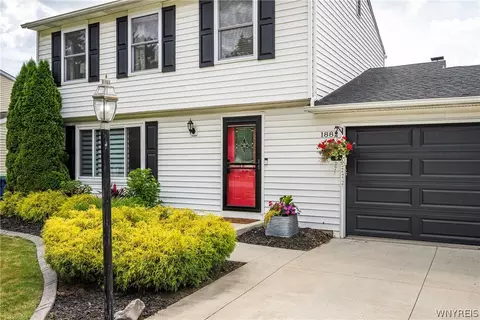 1882 Hopkins Rd, Getzville, NY 14068
