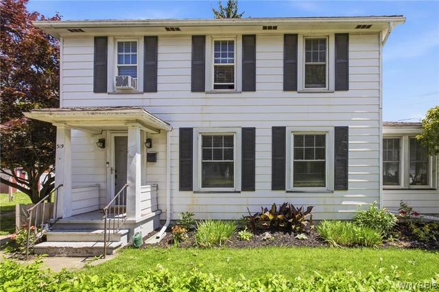 319 S Jackson St, Batavia, NY 14020