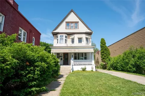 1925 S Park Ave, Buffalo, NY 14220