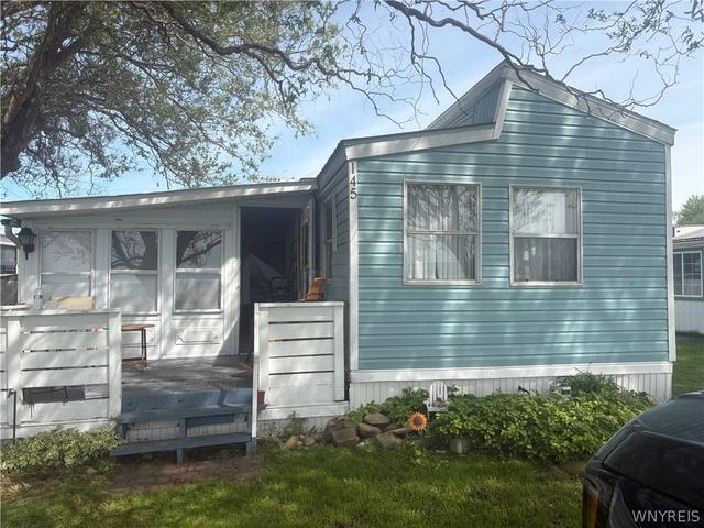 9456 Lakeshore #145, Evans, NY 14006