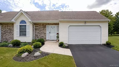 9 Hawthorne, Depew, NY 14043