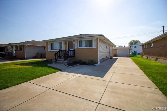 60 Joanne Ln, Cheektowaga, NY 14227