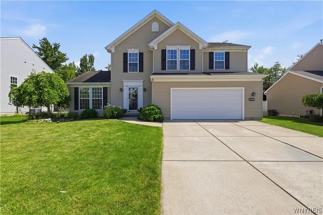 2178 Fox Chase Rd, Lake View, NY 14085