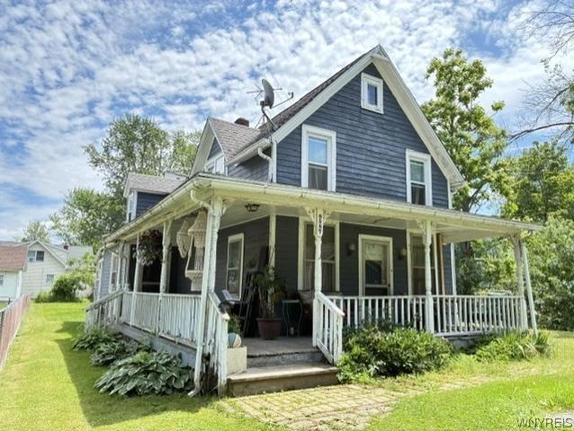 8587 Lake Shore Rd, Evans, NY 14006