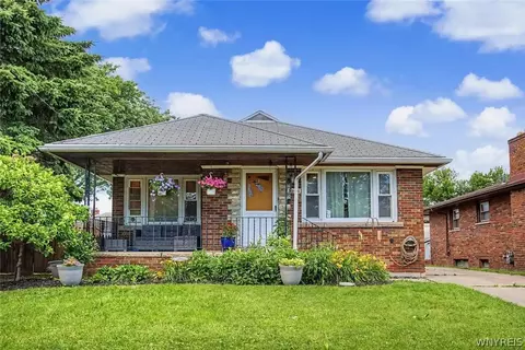 3534 North Ave, Niagara Falls, NY 14305