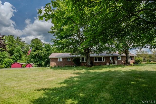 2702 Brown St, Collins, NY 14034