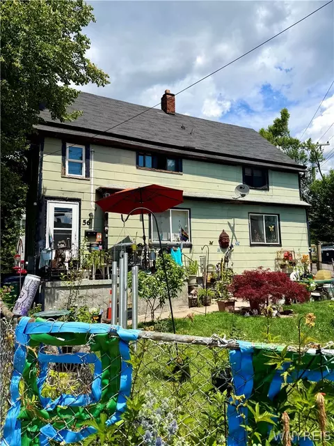 13 Clay St, Buffalo, NY 14216