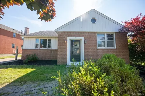 136 Colton Ave, Lackawanna, NY 14218
