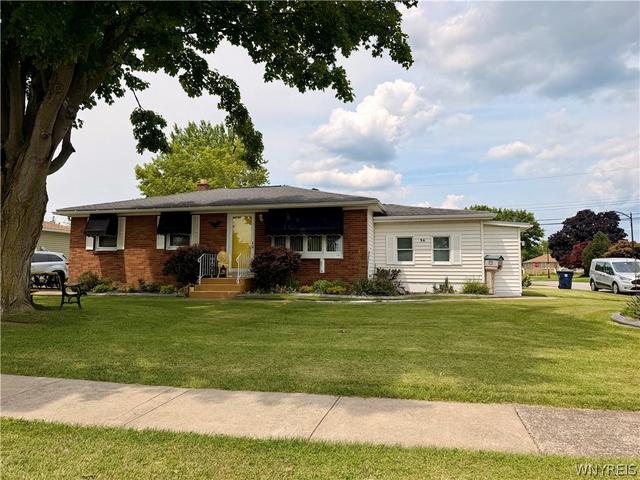 96 Della Dr, Lackawanna, NY 14218