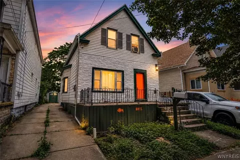 418 Ideal St, Buffalo, NY 14206