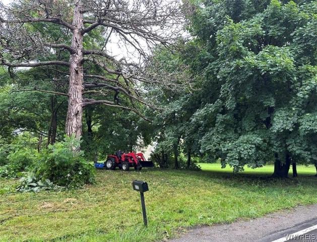 3351 East Ave, Porter, NY 14174