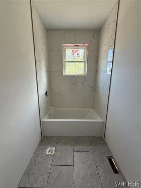 54 Fieldcrest Dr, Pembroke, NY 14036 photo 5