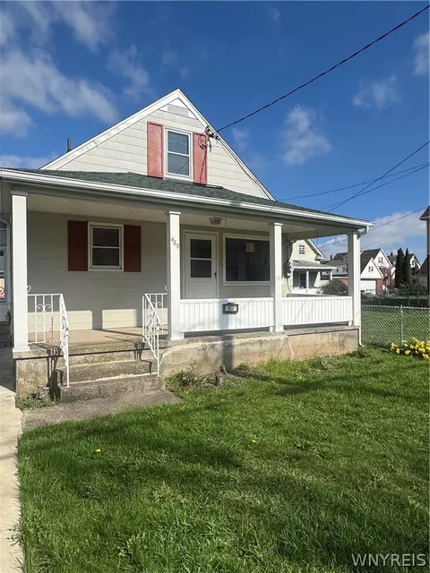 465 18th St, Niagara Falls, NY 14303