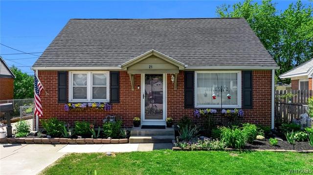 21 Peinkofer Dr, Cheektowaga, NY 14225
