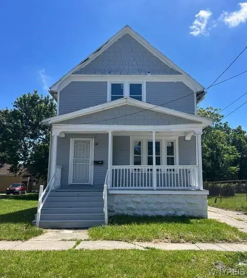 37 Fox St, Buffalo, NY 14212