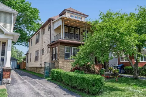 333 North Dr, Buffalo, NY 14216