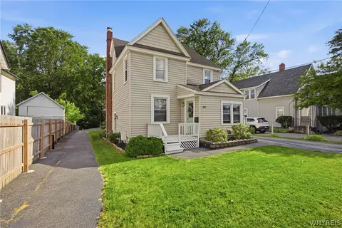 Exterior - 656 E Main St, Batavia, NY 14020 photo 2 of 5