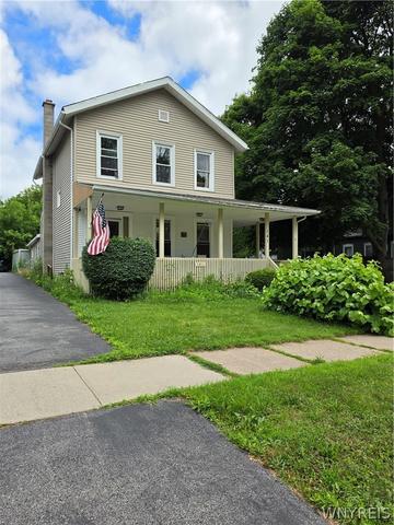 141 Caledonia St, Lockport, NY 14094