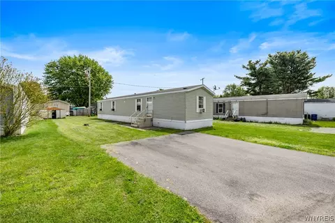 768 Dorwood Park, Wilson, NY 14131