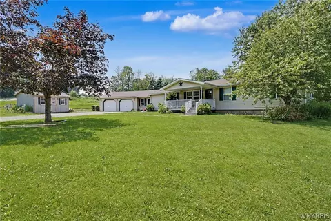 1738 Cheney Rd, Freedom, NY 14065