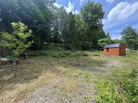 11557 Mill St, Hume, NY 14536