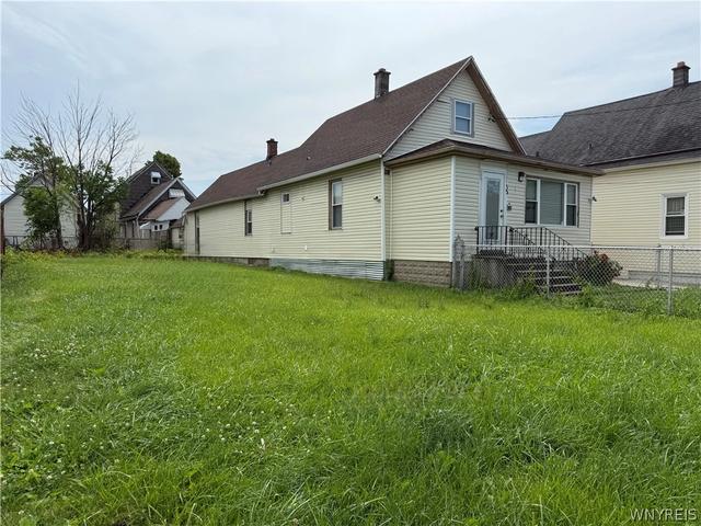 31 Woltz Ave, Buffalo, NY 14212