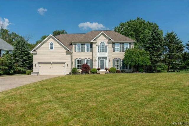 6225 Country Walk Ct, Clarence Center, NY 14032