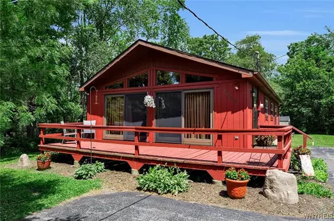 3605 Porterville Rd, East Aurora, NY 14052