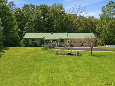 10865 Route 240, Ashford, NY 14171