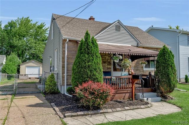 34 Clover Pl, Cheektowaga, NY 14225