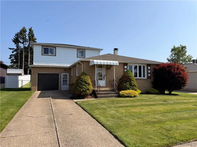 54 Bory Dr, Depew, NY 14043