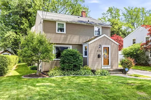 330 Rudlen Rd, Lewiston, NY 14092