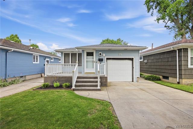 16 Augusta St, Buffalo, NY 14220