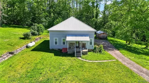 11576 Armison Rd, Fillmore, NY 14735