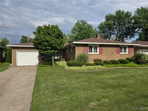 1109 Woodstock Ave, Tonawanda, NY 14150