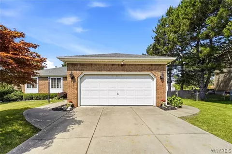 222 Warner Rd, Lancaster, NY 14086