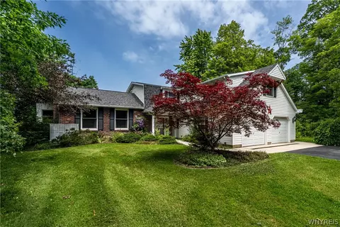 629 Lake Rd, Porter, NY 14174