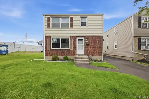 179 Woodward Ave, Tonawanda, NY 14217