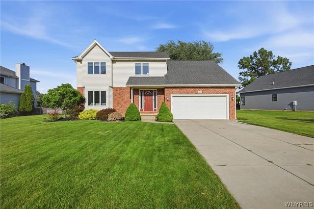 664 Sara Ct, Lewiston, NY 14092
