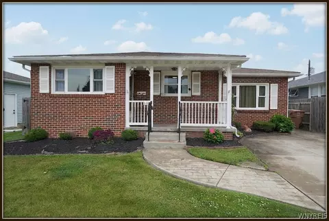 58 Hillwood Dr, Cheektowaga, NY 14227