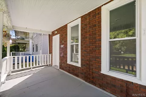 104 Pershing Ave, Buffalo, NY 14211 photo 4