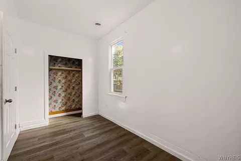 104 Pershing Ave, Buffalo, NY 14211 photo 23