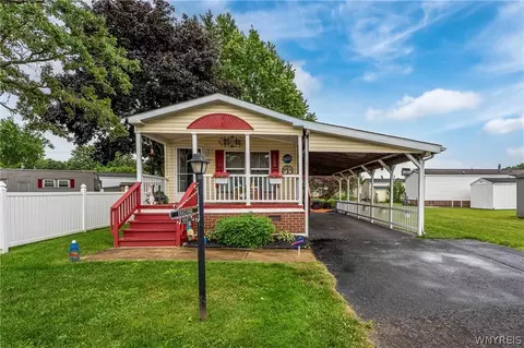 9947 Whitwick, Clarence, NY 14031