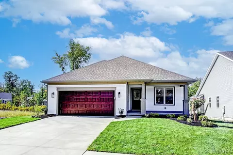 4543 Camp Rd #L97, Hamburg, NY 14075