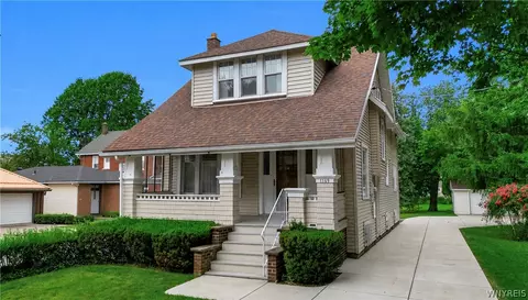 1169 Mckinley Pkwy, Lackawanna, NY 14218
