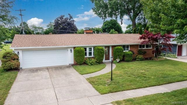 137 Burnside Dr, Tonawanda, NY 14150