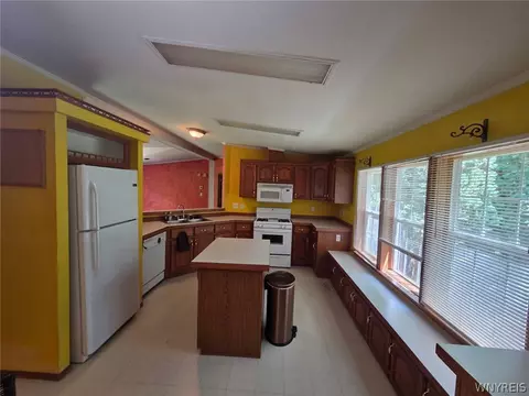Kitchen - 5351 Middle Rd, Bath, NY 14810 photo 2 of 3