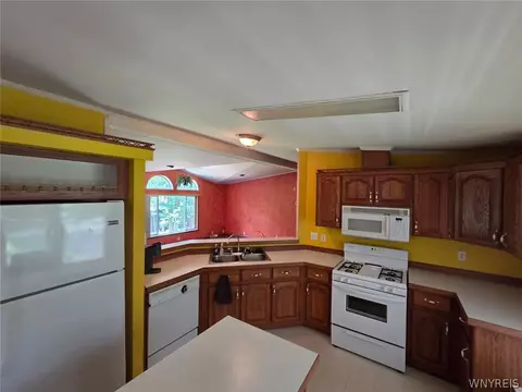 Kitchen - 5351 Middle Rd, Bath, NY 14810 photo 3 of 3